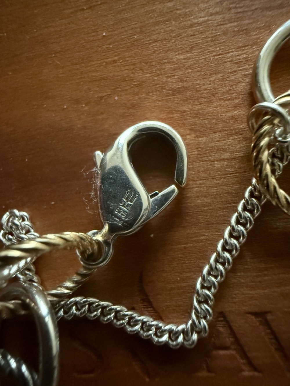 James Avery Two-Tone Circle Link Bracelet 14k Gold and Silver - Picture 2 of 3